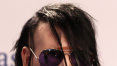 Мерилин Менсън предлага брак на приятелката си с мистичен пръстен