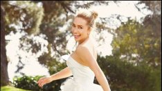 Хейдън Пенетиър е на сватбена, а не на военна вълна