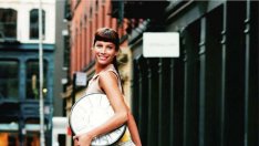 Кристи Търлингрън - класическа красота, неподвластнана времето