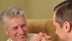 Трябва ли шефът да е приятел със служителите си