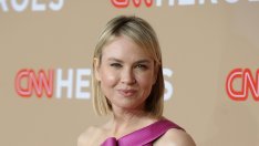 Пред дома на Рене Зелуегър пласирали наркотици