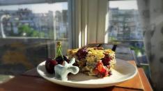 Здравословен десерт: Черешов крамбъл