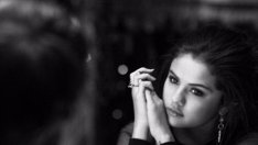 Селена Гомес разкрива чувствата си в новата си песен (Видео)