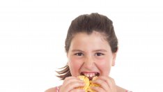 Децата от средната класа по-често страдат от затлъстяване