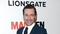 Джон Хам намира статута си на секссимвол за объркващ