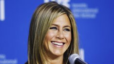 „Бразилска преса“ съсипа косата на Дженифър Анистън