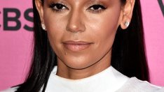 Мел Би се обърна за помощ към ексгаджето си Еди Мърфи