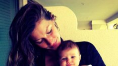 Жизел Бюндхен показа двумесечната си дъщеря