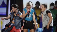 Тейлър Суифт стана кралицата на наградите на „Билборд“