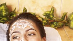 Избелваща маска за лице