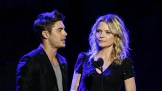 Зак Ефрон тренирал за целувка с Мишел Пфайфър