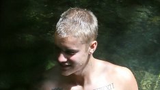 По стъпките на Блум: И Бийбър си го показа на рафтинг