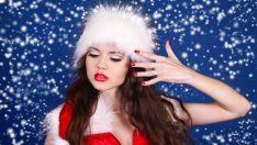 По-пленителна от Снежанка за Коледа