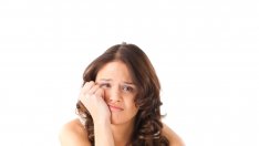 Повече от половината млади момичета не харесват фигурата си