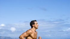 Мъжете трябва да спортуват по половин час дневно