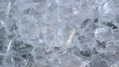 Криотерапия – срещу бръчки и подпухнали очи