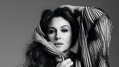 Моника Белучи запоти обектива на Брайън Адамс