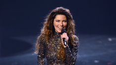 Шаная Туейн се  появи на сцената след  8-годишна пауза