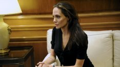 Джоли се стопи, тежи едва 34 кг