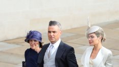 Роби Уилямс иска да поднови брачните си клетви