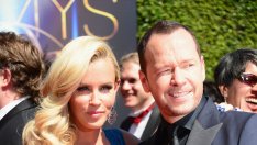 Марк Уолбърг пропусна сватбата на брат си Дони