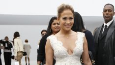 Дъщерята на Джей Ло с тоалет за 2 хиляди долара