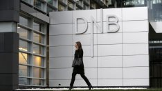 Проклетите жени с по-високи заплати