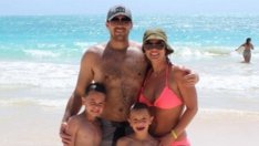 Бритни Спиърс показва семейно щастие в Хавай