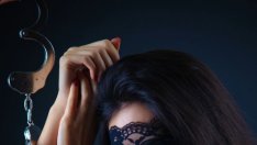 Сатен, въжета, белезници и повечко адреналин