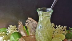 Сироп от бъз – свеж полъх в горещия ден