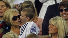 Дейвид Бекъм обзаведе с еднакви коли майка си и тъща си