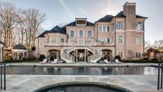 Кели Кларксън продаде луксозно имение за 9 милиона долара