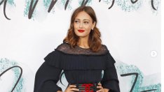 Новата изгора на Брад Пит – 32 години по-младата Ела Пърнел