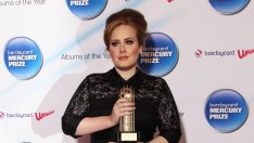 Адел простила на бившето си гадже