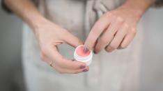 Как да си направим домашен балсам за устни?