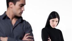 Как да преодолеете ревността във връзката ви?