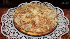 Как да приготвим: Кралски чийзкейк с ябълки и извара