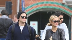 Парис Хилтън се разходи с колело из Амстердам