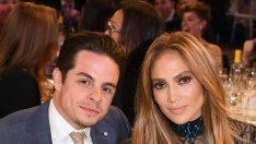 Дженифър Лопес пак даде работа на Каспър Смарт