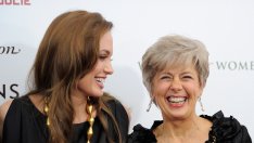 Джоли бясна на бъдещата си свекърва