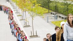 Богаташите не умеят да чакат на опашки