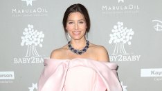 Как да имате рамене като на Джесика Бийл