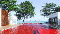 Тайландски чар в черно, бяло и червено