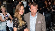 Гай Ричи си продаде лондонския пъб