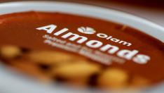 Консумацията на бадеми и яйца помага за справяне с настинката