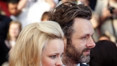 Откраднати мигове за Рейчъл МакАдамс и Майкъл Шийн