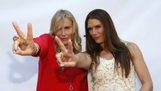 Брук Шийлдс и Дарил Хана пият от извора на младостта