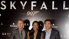 Даниел Крейг иска Риана за момиче на Бонд