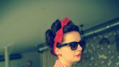 Откритие на деня: червената карирана риза