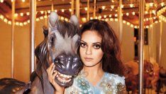 Мила Кунис отрича да има голи снимки